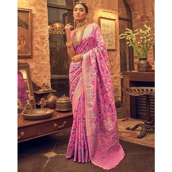 Women Embroidered Sheer-Through Saree